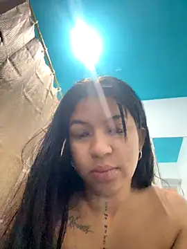 lil charme online show from October 2025 02:02:01 PM