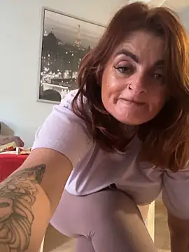 Snapshot of IrishmilfAnna chatting on September 2025 04:52:02 PM IrishmilfAnna online show from September 2025 04:52:02 PM