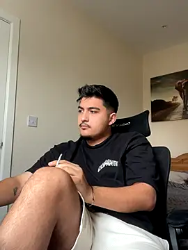 Snapshot of mixedcouplee69 chatting on September 2025 10:41:01 AM mixedcouplee69 online show from September 2025 10:41:01 AM