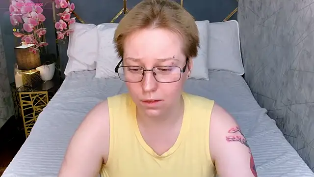 AlexandraGreen online show from March 2026 09:22:02 PM