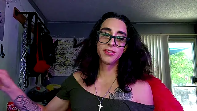 xoFrankie online show from September 2025 10:13:02 PM