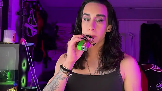 xoFrankie online show from January 2026 01:33:01 AM