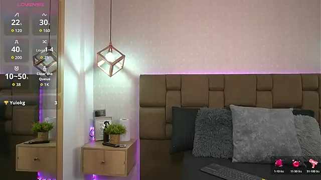 Snapshot of Julieth_Rojas chatting on April 2026 04:33:02 AM Julieth Rojas online show from April 2026 04:33:02 AM