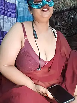 Snapshot of Tanisha-Chy chatting on July 2026 06:17:01 AM Tanisha-Chy online show from July 2026 06:17:01 AM