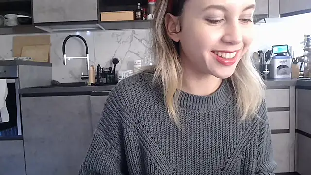 Snapshot of L_Sofia chatting on February 2026 09:36:02 AM L Sofia online show from February 2026 09:36:02 AM