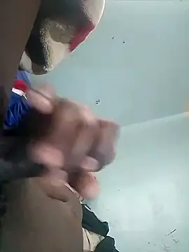 Mrhugeblack online show from October 2025 08:35:01 AM