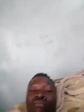 Mrhugeblack online show from October 2025 08:04:02 AM