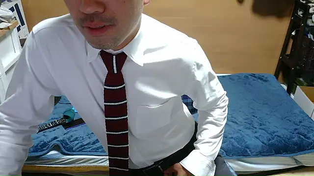 erosuke9 online show from December 2025 12:32:01 PM