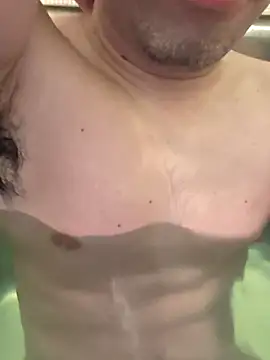 erosuke9 online show from December 2025 09:00:02 PM