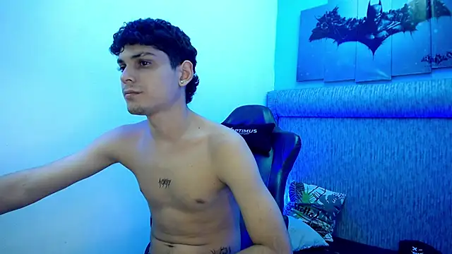 dilan hott  online show from February 2026 07:24:02 PM