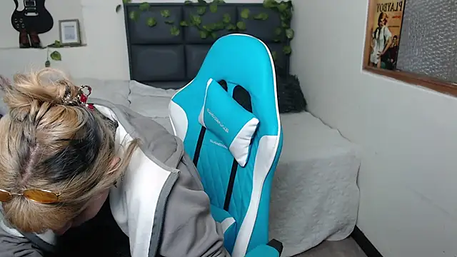 Amnesia  online show from September 2025 12:41:01 PM