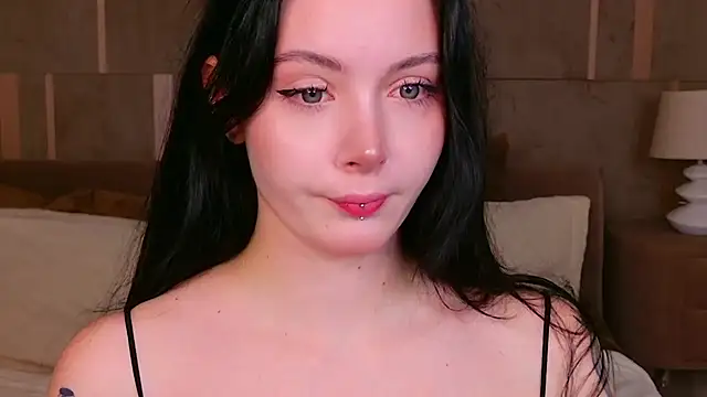 Goldy Stark online show from September 2025 08:42:02 PM