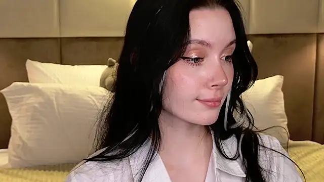 Goldy Stark online show from December 2025 08:49:02 PM