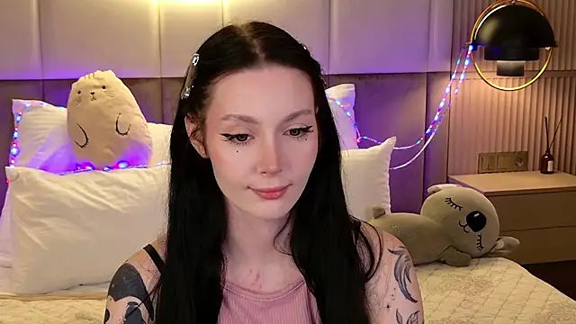 Goldy Stark online show from February 2026 08:47:01 PM