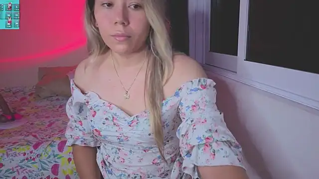 Snapshot of Aiilyn_Ds chatting on November 2025 05:21:02 AM Aiilyn Ds online show from November 2025 05:21:02 AM