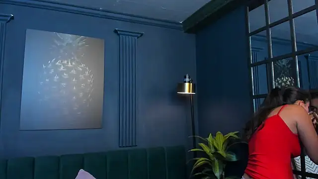 aliceandsia online show from October 2025 04:22:02 AM