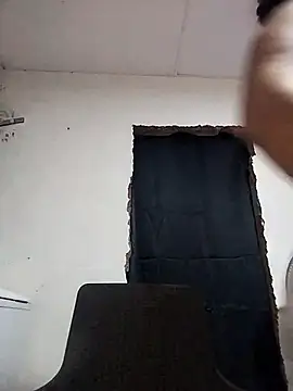 Naomi-Mature online show from November 2025 08:36:02 AM