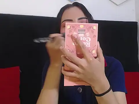 valerythompsonper online show from September 2025 08:53:02 PM