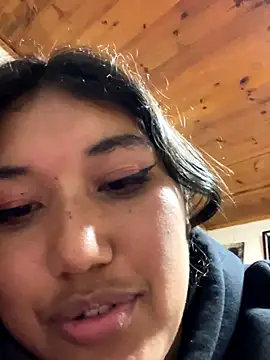 Snapshot of SharaRous chatting on October 2025 02:59:01 AM SharaRous online show from October 2025 02:59:01 AM