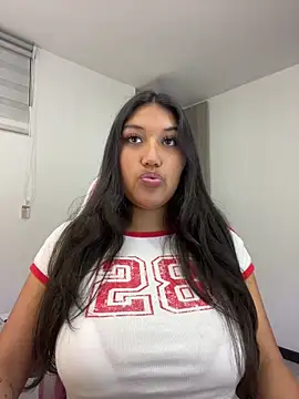 SharaRous online show from May 2026 12:07:01 AM