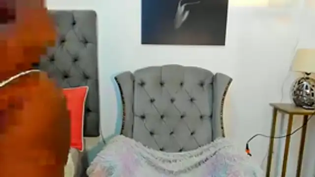 nahiroby ebony online show from October 2025 07:04:02 PM