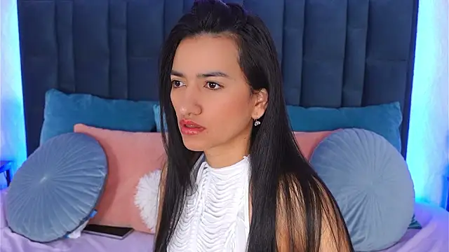 EmilyPrincy online show from February 2026 08:02:01 AM