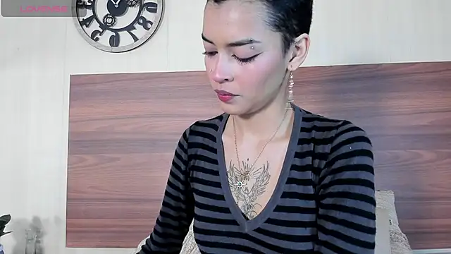 AnnyKitty  online show from October 2025 04:08:02 AM