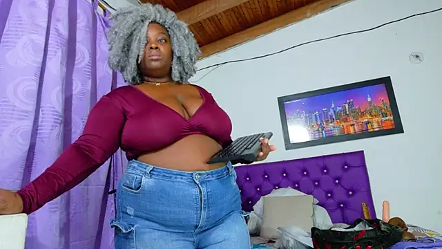 ebony NeighborMoans online show from July 2026 03:13:01 AM