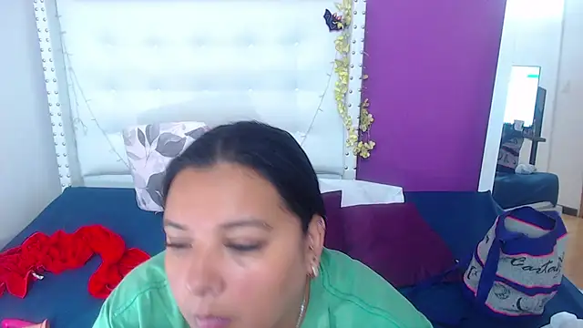 fat naughtyass online show from November 2025 02:06:02 PM