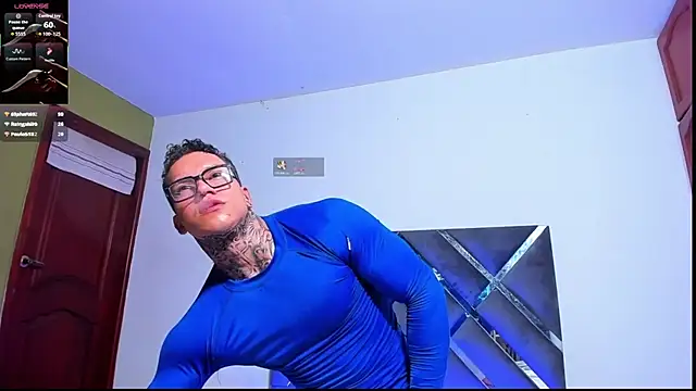 ArnoldSexy  online show from December 2025 05:12:02 AM