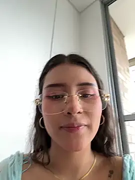 CatadeLuca online show from October 2025 12:24:02 PM