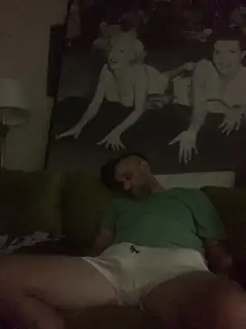 Hothotboyg online show from October 2025 12:59:01 PM