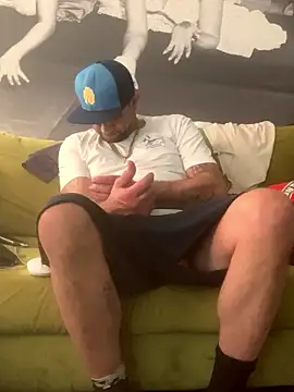 Snapshot of Hothotboyg chatting on January 2026 08:11:02 PM Hothotboyg online show from January 2026 08:11:02 PM