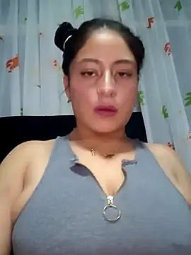 Valejensen0716 online show from September 2025 06:24:01 AM