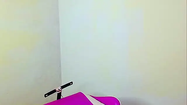 Snapshot of Big_latinax chatting on November 2025 04:22:02 AM Big latinax online show from November 2025 04:22:02 AM