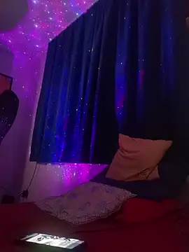 Snapshot of EyesNeverLies chatting on February 2026 08:06:01 PM EyesNeverLies online show from February 2026 08:06:01 PM