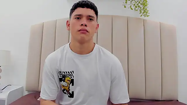 aron twink66 online show from September 2025 01:44:02 PM