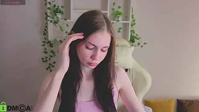 Jennie Hunter online show from December 2025 09:18:01 AM