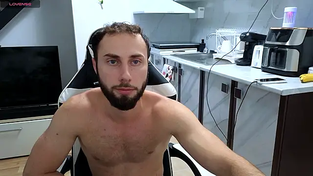 RyanStorm  online show from July 2026 06:43:02 PM