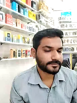 avi007p online show from October 2025 10:50:01 AM