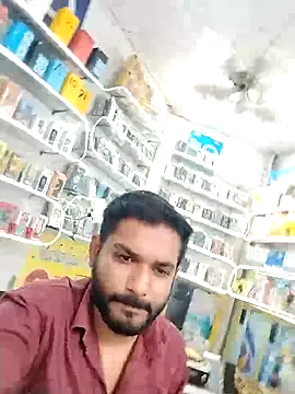 avi007p online show from November 2025 07:33:02 AM