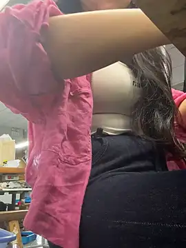 Snapshot of DHJM168 chatting on October 2025 12:46:02 AM DHJM168 online show from October 2025 12:46:02 AM