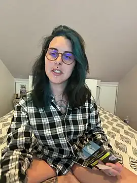 Snapshot of LadyNocturne chatting on May 2026 01:39:02 PM LadyNocturne online show from May 2026 01:39:02 PM