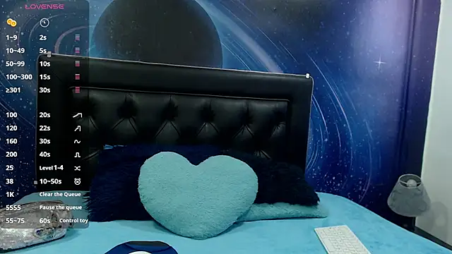 tiinaa jouns online show from September 2025 12:29:01 PM