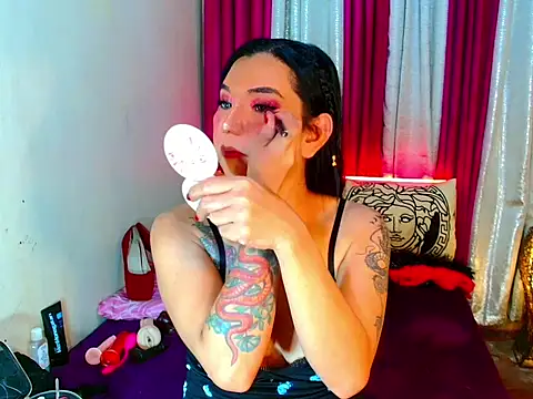 Snapshot of Fujiko2020 chatting on November 2025 02:50:02 PM Fujiko2020 online show from November 2025 02:50:02 PM