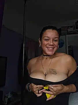 GoddessChantelle online show from October 2025 01:56:02 PM