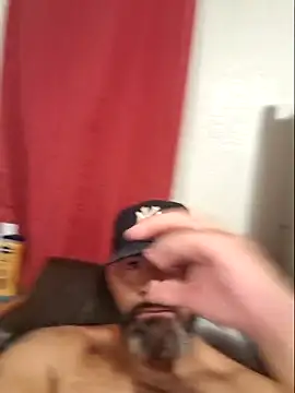 Snapshot of Cruz1522 chatting on October 2025 08:15:01 AM Cruz1522 online show from October 2025 08:15:01 AM