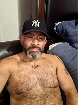 Snapshot of Cruz1522 chatting on November 2025 09:31:01 AM Cruz1522 online show from November 2025 09:31:01 AM