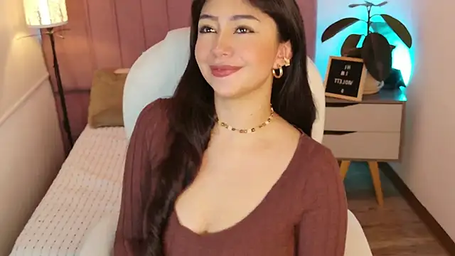 Snapshot of VioletBlacke_ chatting on September 2025 04:18:01 PM VioletBlacke online show from September 2025 04:18:01 PM