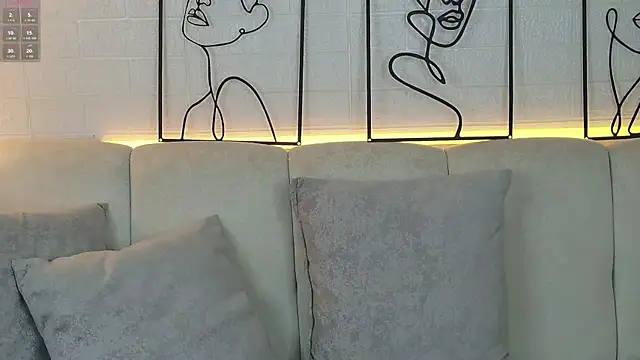 Snapshot of VioletBlacke_ chatting on January 2026 01:15:02 PM VioletBlacke online show from January 2026 01:15:02 PM